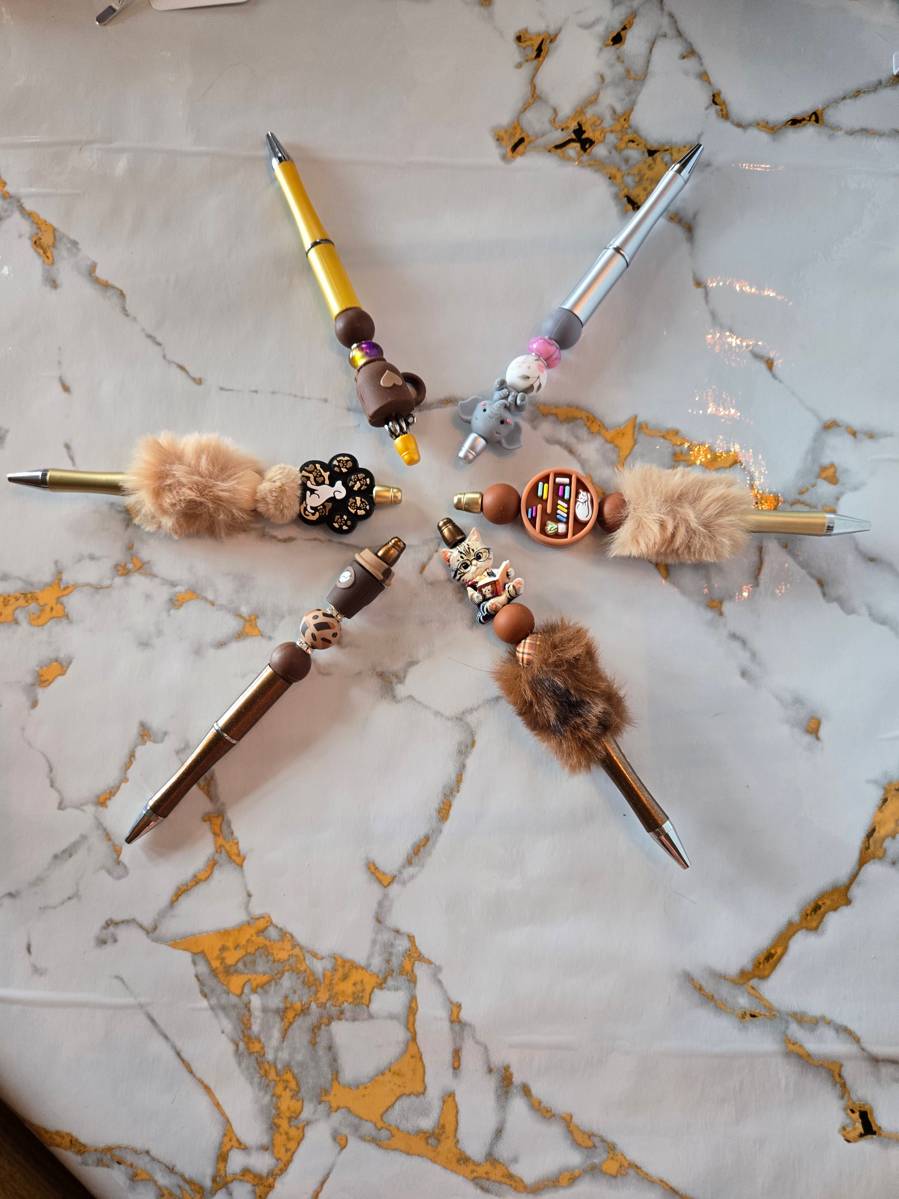 Pet style pens